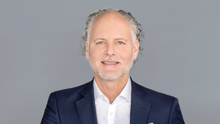 Vorstand Lars Nennhaus